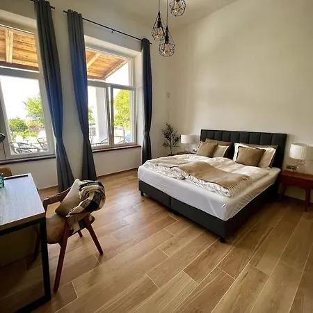 Stara Skola Villa *